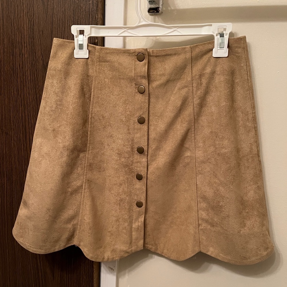 Faux suede button skirt. Medium